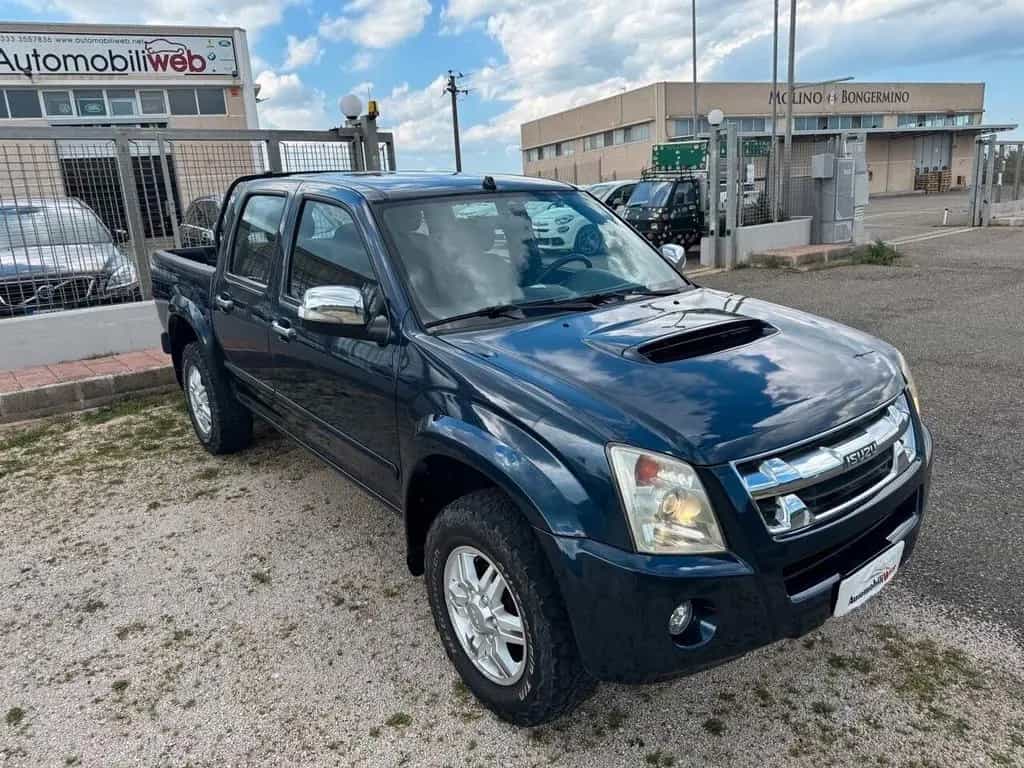 Isuzu D-Max 3.0 TD cat Space Cab 4WD Pick-up LS 05/2011-photo-1