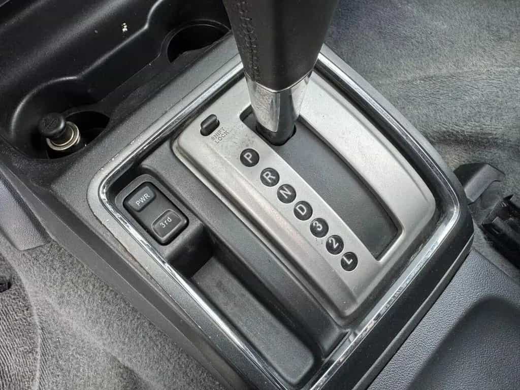 Isuzu D-Max 3.0 TD cat Space Cab 4WD Pick-up LS 05/2011-photo-13