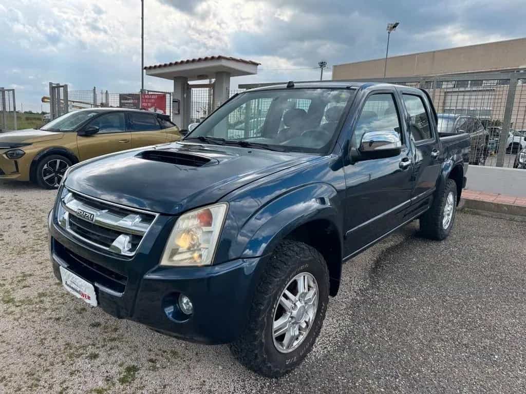 Isuzu D-Max 3.0 TD cat Space Cab 4WD Pick-up LS 05/2011-photo-4