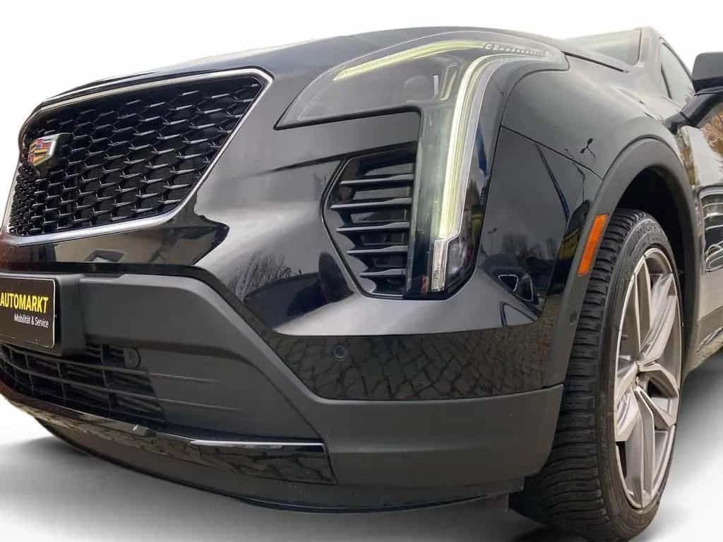 Cadillac XT4 2.0 Sport AWD Sitzbelüft.+Panoramadach 11/2023-photo-4
