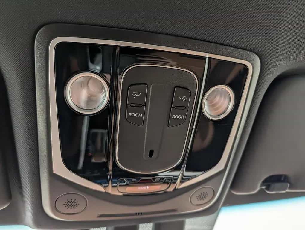 Ssangyong Torres 1.5 T Forest Edition AT LED|ACC|4xSHZ|AHK 08/2024-photo-25