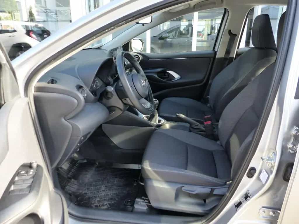 Toyota Yaris 1.5 VVT-iE Klima Kamera SHZ CarPlay Alu 10/2022-photo-11