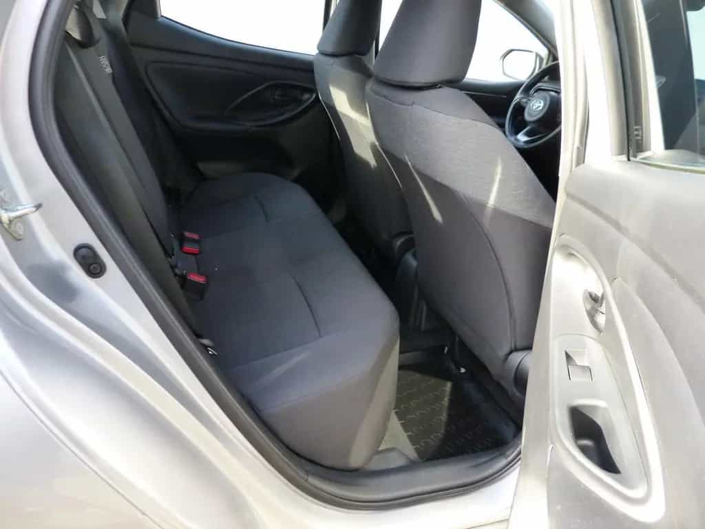 Toyota Yaris 1.5 VVT-iE Klima Kamera SHZ CarPlay Alu 10/2022-photo-6