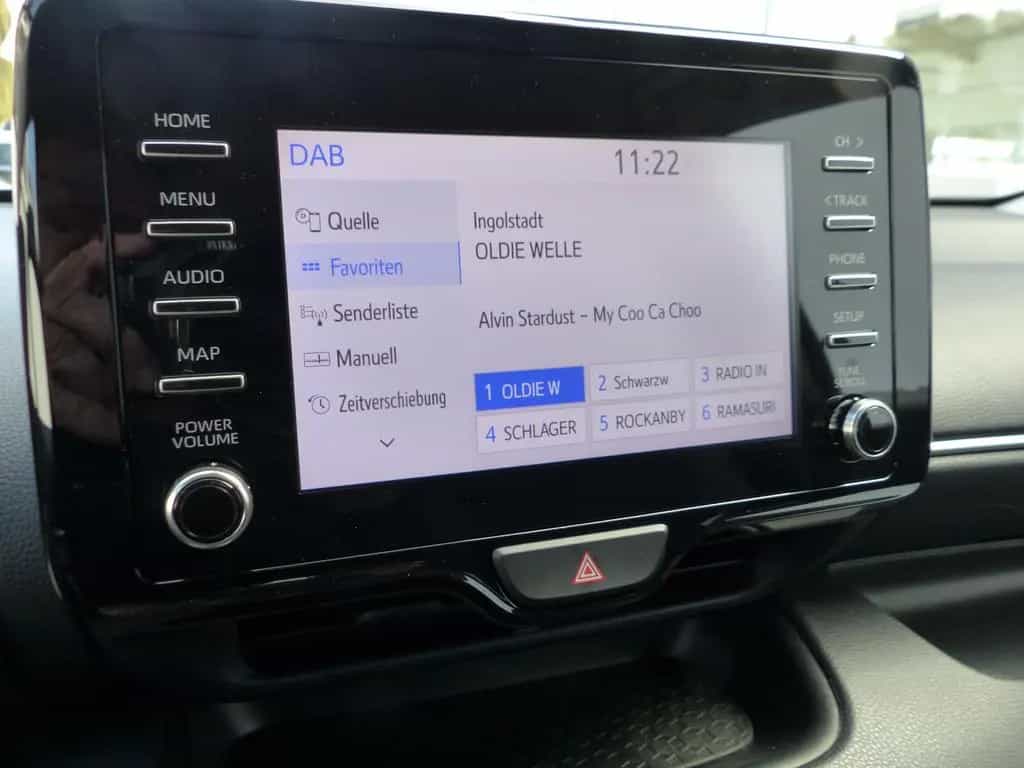 Toyota Yaris 1.5 Kamera LED CarPlay DAB SHZ AHK 04/2021-photo-15