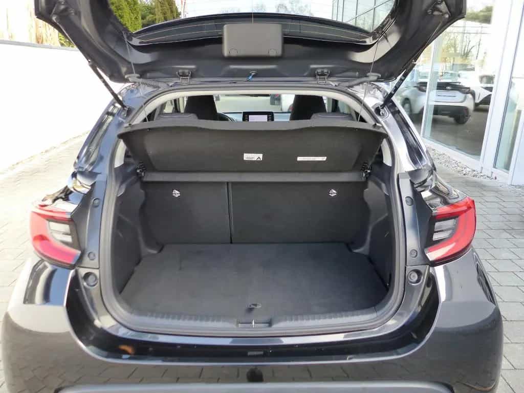 Toyota Yaris 1.5 Kamera LED CarPlay DAB SHZ AHK 04/2021-photo-9