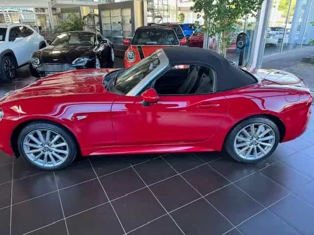 Fiat 124 Spider Lusso KEYLESS NAV RFK SHZ DAB 05/2019-photo-4