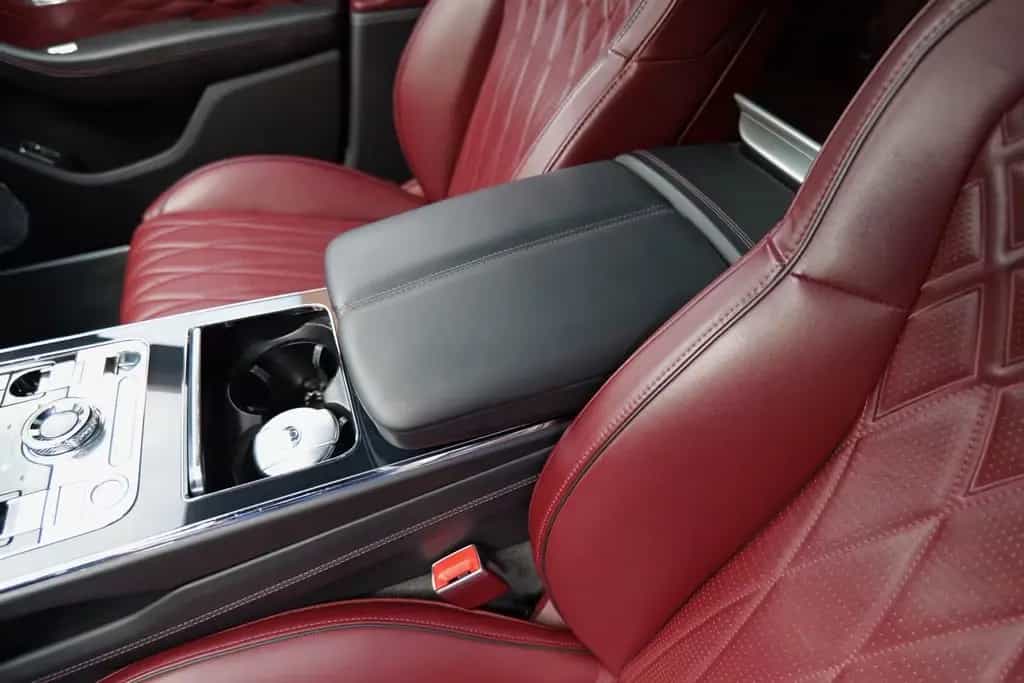 Bentley Flying Spur 6.0 W12 4 Mulliner First Edition 09/2020-photo-13