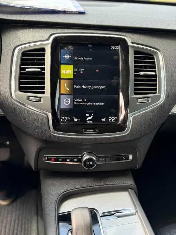 Volvo XC90 Momentum Pro AWD 07/2021-photo-10
