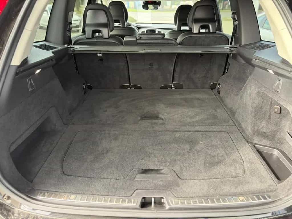 Volvo XC90 Momentum Pro AWD 07/2021-photo-4