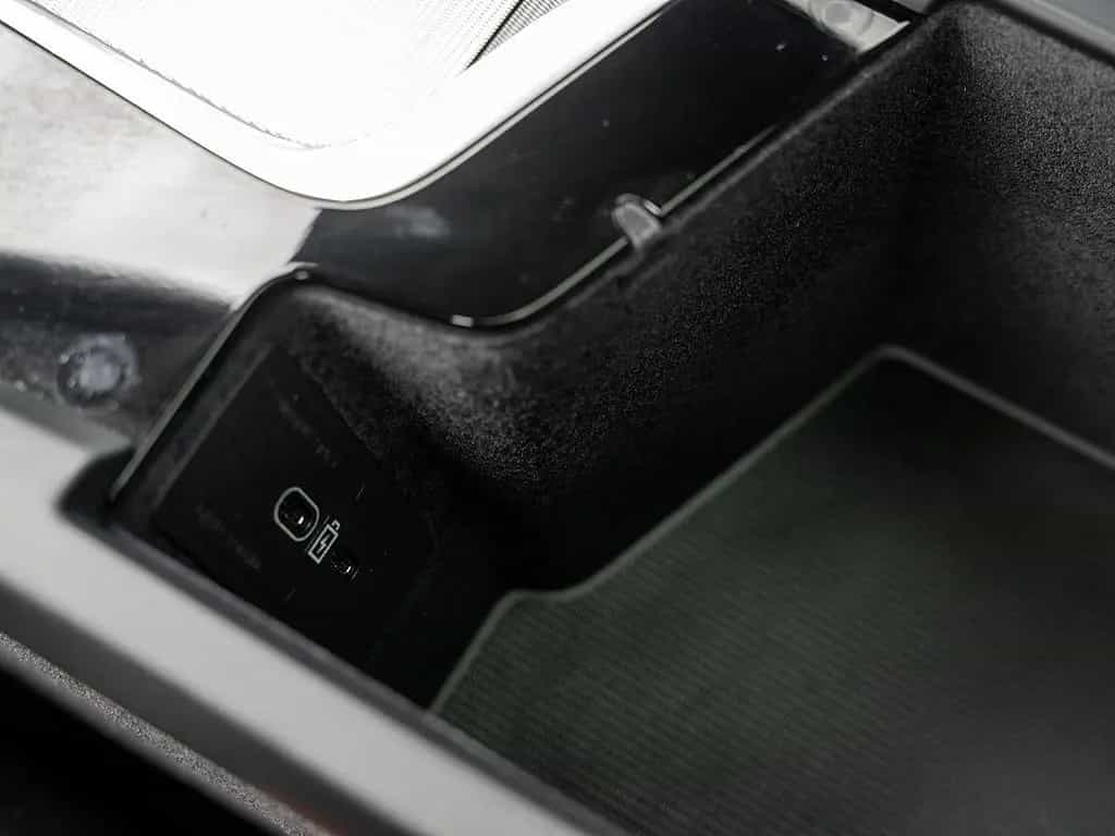 Volvo XC60 B5 AWD Ultimate Dark 07/2023-photo-21
