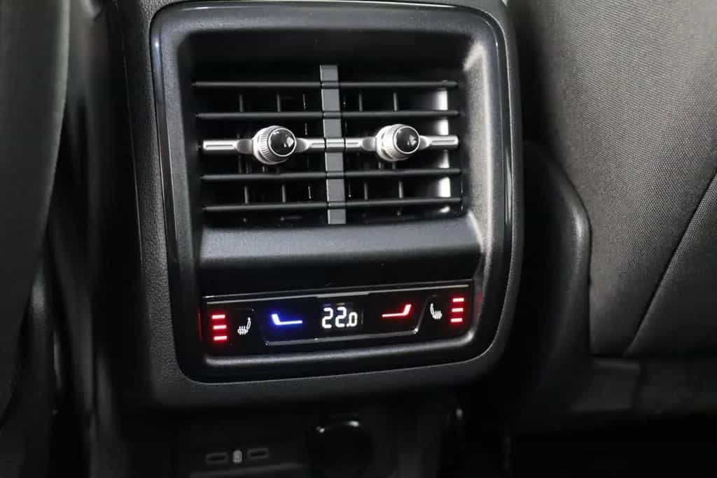Skoda Kodiaq SELECTION 2.0TSI DSG 4X4 3,99%SONDERZINS 02/2025-photo-25