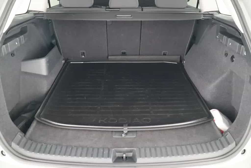 Skoda Kodiaq SELECTION 2.0TSI DSG 4X4 3,99%SONDERZINS 02/2025-photo-26