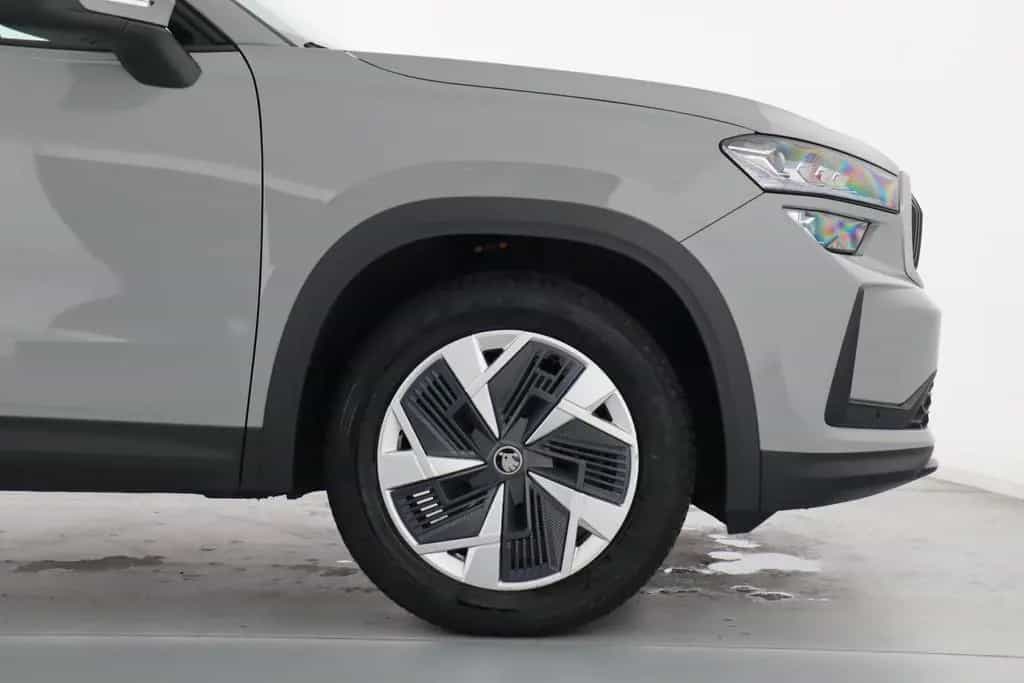 Skoda Kodiaq SELECTION 2.0TSI DSG 4X4 3,99%SONDERZINS 02/2025-photo-4