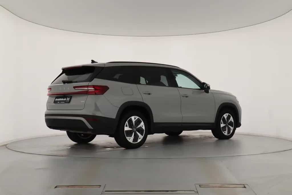 Skoda Kodiaq SELECTION 2.0TSI DSG 4X4 3,99%SONDERZINS 02/2025-photo-5