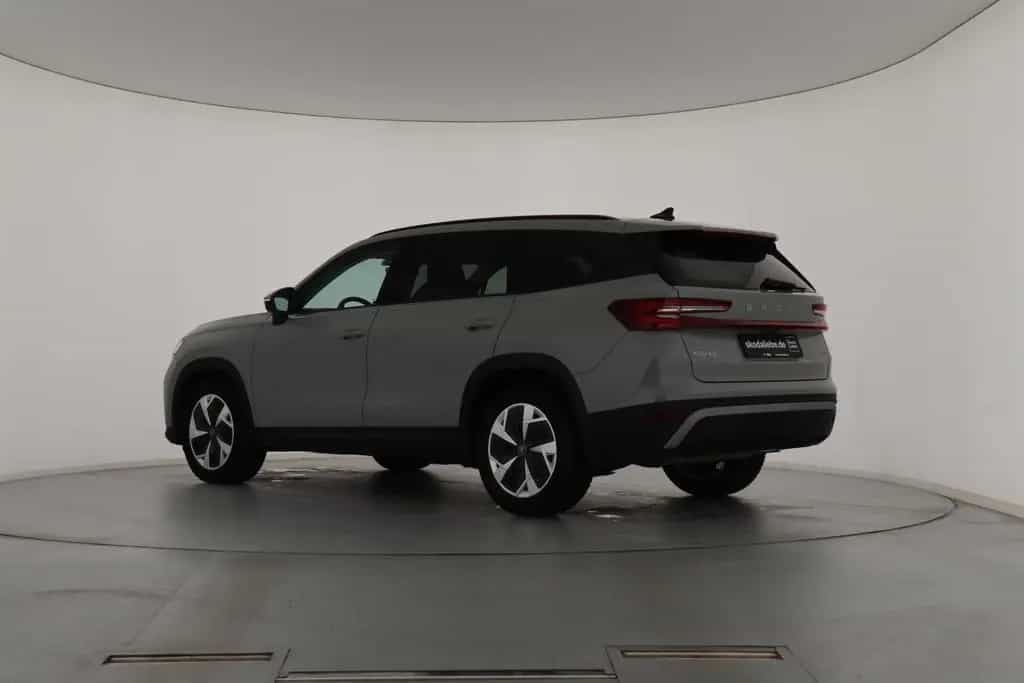 Skoda Kodiaq SELECTION 2.0TSI DSG 4X4 3,99%SONDERZINS 02/2025-photo-7
