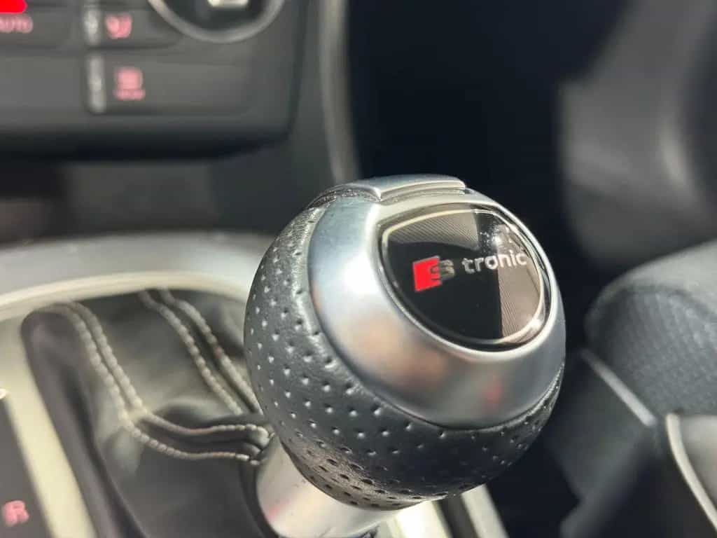 Audi Q3 sport*S-line Selection*DSG*Navi*B.tooth*DSP* 06/2015-photo-26