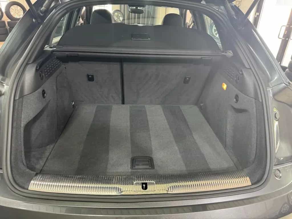Audi Q3 sport*S-line Selection*DSG*Navi*B.tooth*DSP* 06/2015-photo-30