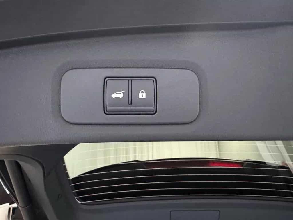 Nissan Qashqai N-Design Leder*Pano*HeadUp*20Zoll 03/2026-photo-23
