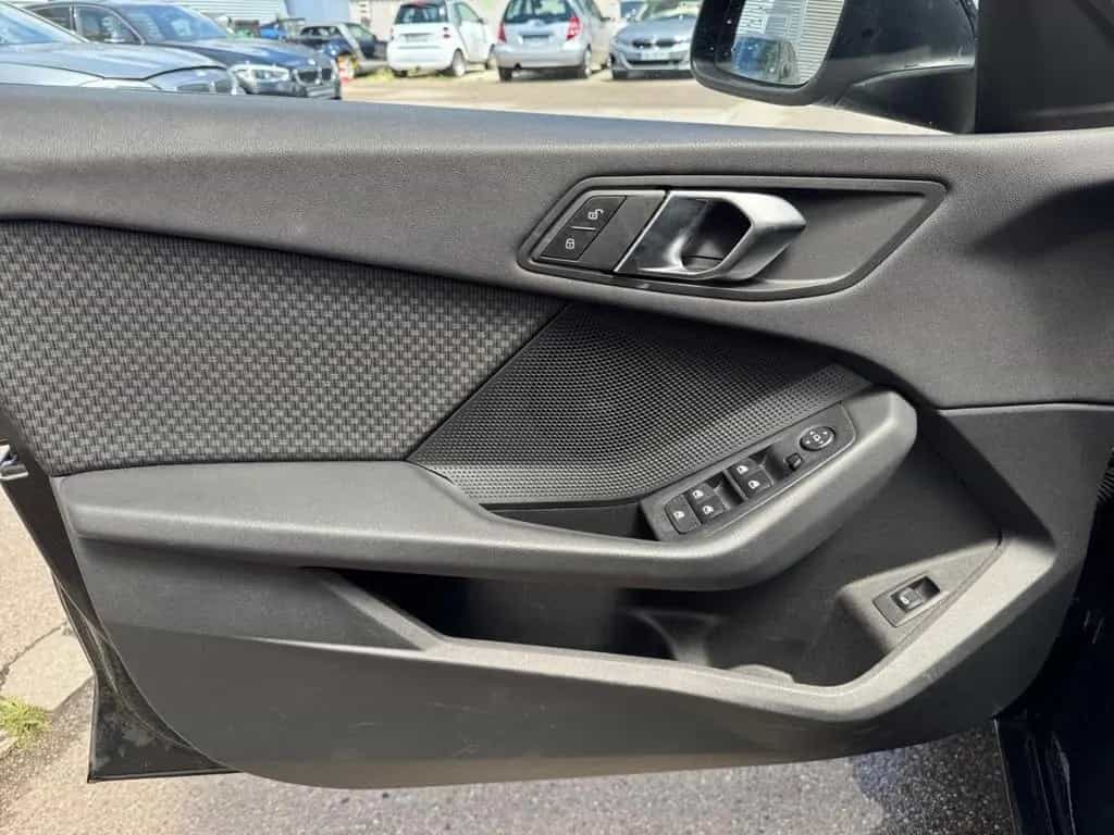 BMW 118 i +NAVI+LED+PDC+DAB+SHZ+LHZ+MFL+USB+BT+ALU 05/2024-photo-13