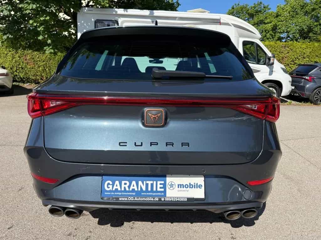 Cupra Leon Sportstourer VZ AUT~Beats~Navi~ACC~Copper~ 04/2023-photo-3