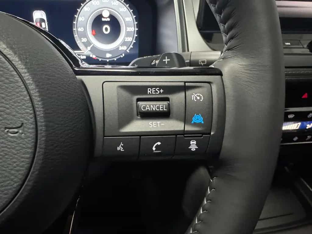 Nissan Qashqai N-Design Leder*Pano*HeadUp*20Zoll 03/2026-photo-15