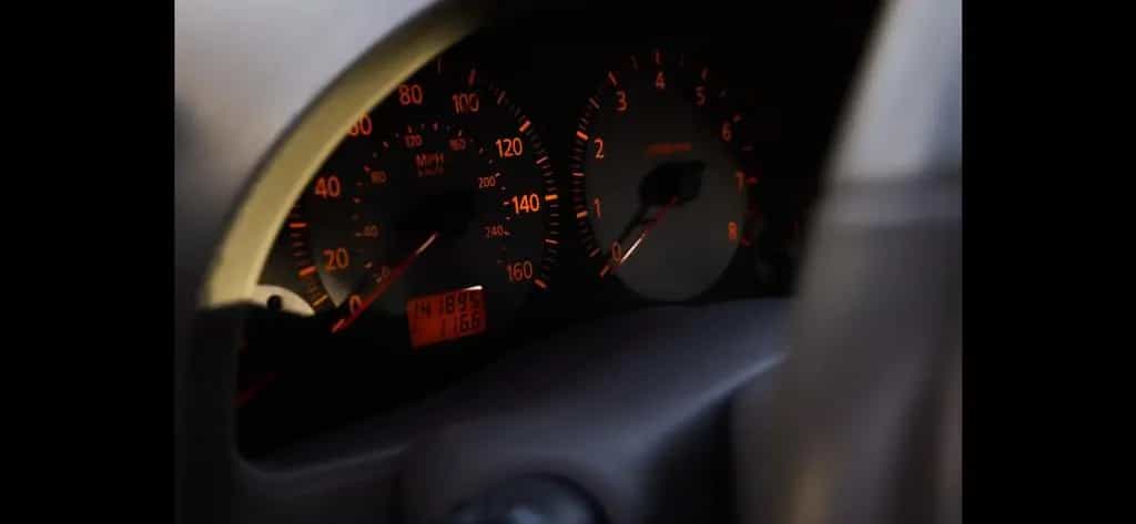 Infiniti G35 03/2005-photo-7