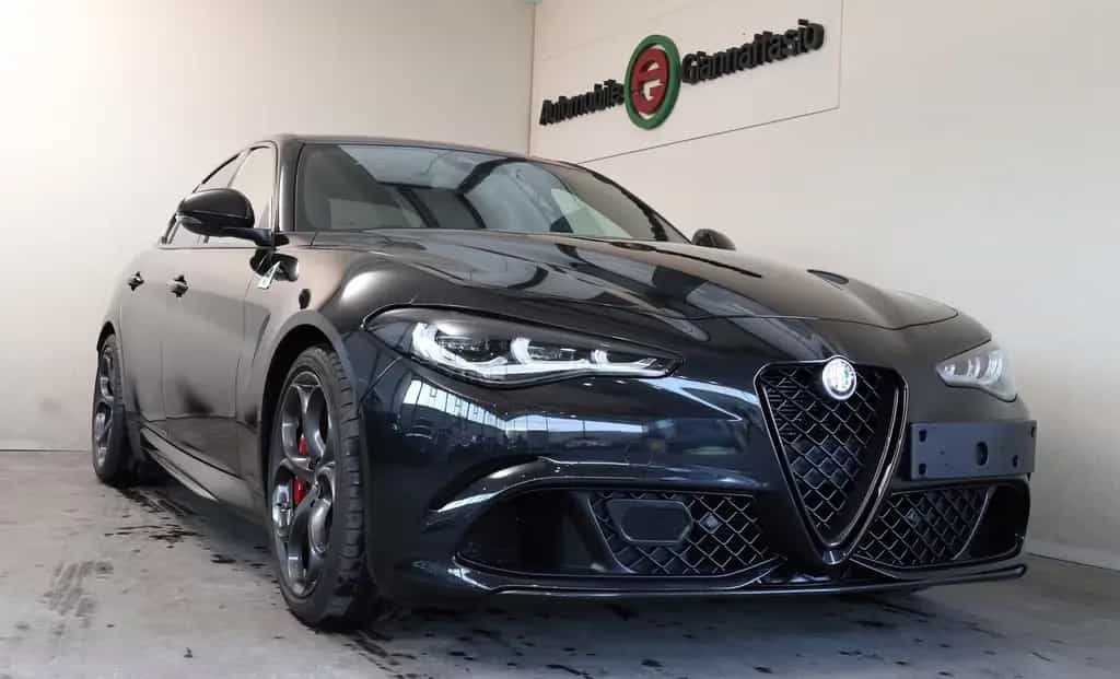 Alfa Romeo Giulia Quadrifoglio 520PS*Facelift*Matrix*ACC 02/2024-photo-26
