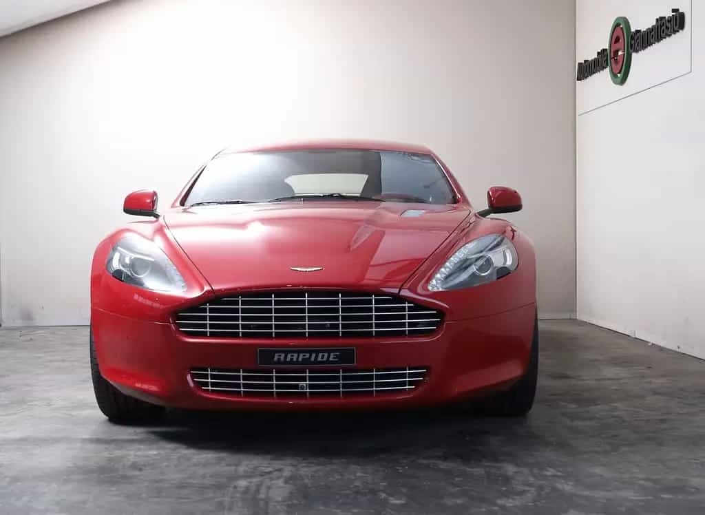 Aston Martin Rapide Rapide Individual NEW Chassis-Nummer 1 12/2010-photo-3