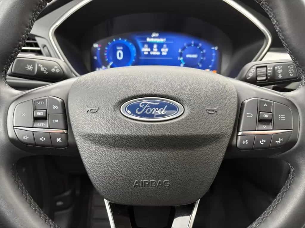 Ford Kuga 1.5 EcoBoost Titanium *LED*Pano*CAM*4xSHZ* 11/2021-photo-13