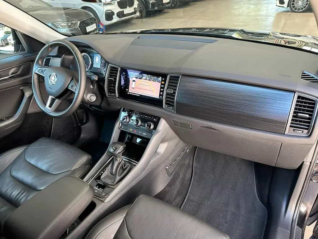 Skoda Kodiaq 4x4 SOLEIL ACC LED CARPLAY STANDHZ KAMERA 10/2019-photo-10