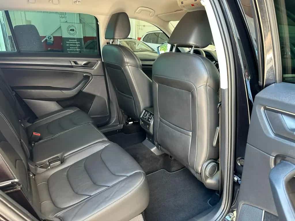 Skoda Kodiaq 4x4 SOLEIL ACC LED CARPLAY STANDHZ KAMERA 10/2019-photo-11