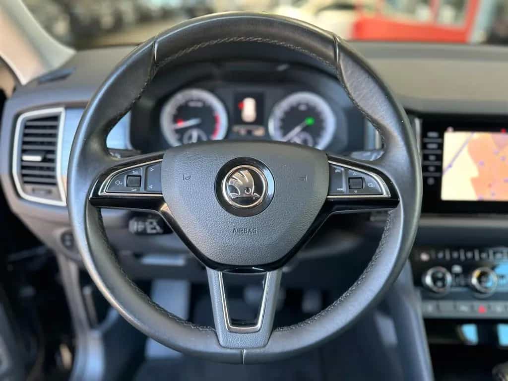 Skoda Kodiaq 4x4 SOLEIL ACC LED CARPLAY STANDHZ KAMERA 10/2019-photo-15