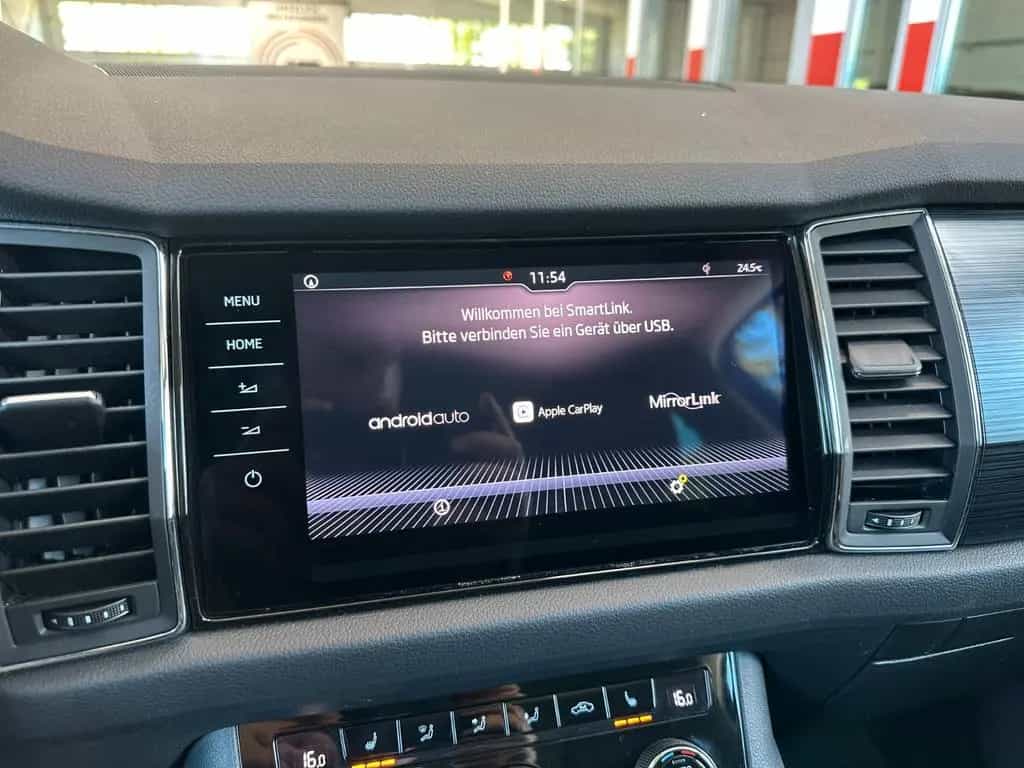 Skoda Kodiaq 4x4 SOLEIL ACC LED CARPLAY STANDHZ KAMERA 10/2019-photo-18