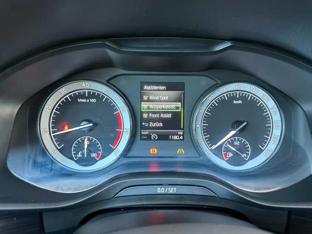 Skoda Kodiaq 4x4 SOLEIL ACC LED CARPLAY STANDHZ KAMERA 10/2019-photo-26