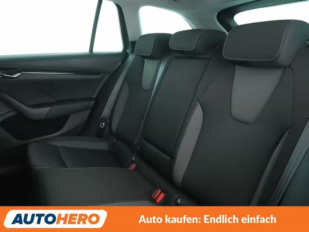 Skoda Octavia 1.5 TSI ACT Tour*NAVI*ACC*PDC*SHZ*ALU* 08/2022-photo-13