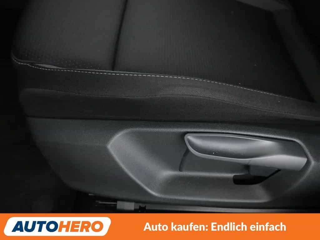 Skoda Octavia 1.5 TSI ACT Tour*NAVI*ACC*PDC*SHZ*ALU* 08/2022-photo-30
