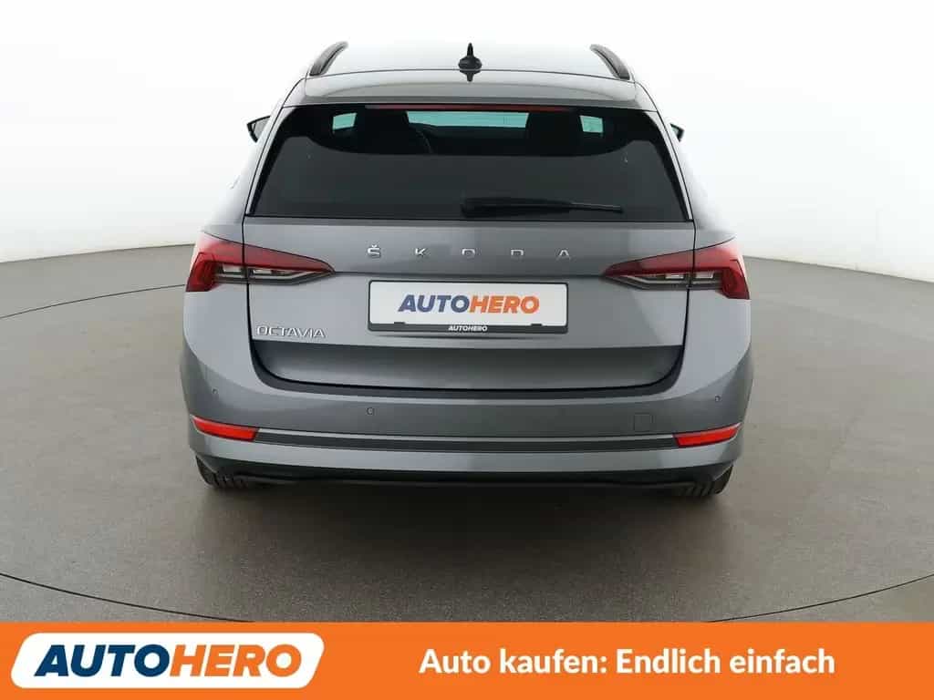 Skoda Octavia 1.5 TSI ACT Tour*NAVI*ACC*PDC*SHZ*ALU* 08/2022-photo-4