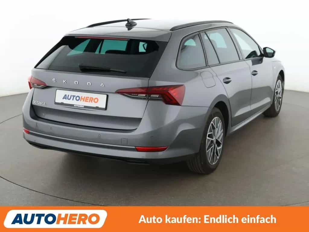 Skoda Octavia 1.5 TSI ACT Tour*NAVI*ACC*PDC*SHZ*ALU* 08/2022-photo-5