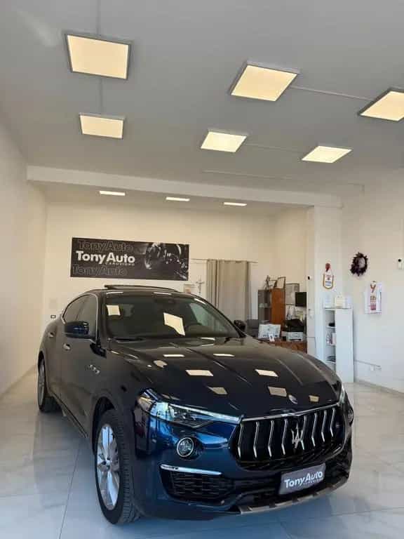 Maserati Levante 3.0 V6 Granlusso 250cv auto TET 12/2020-photo-5