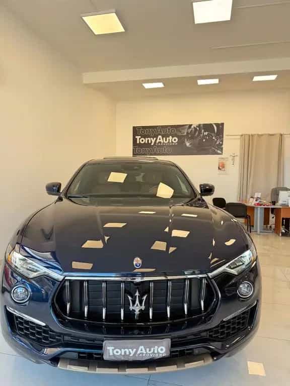 Maserati Levante 3.0 V6 Granlusso 250cv auto TET 12/2020-photo-8