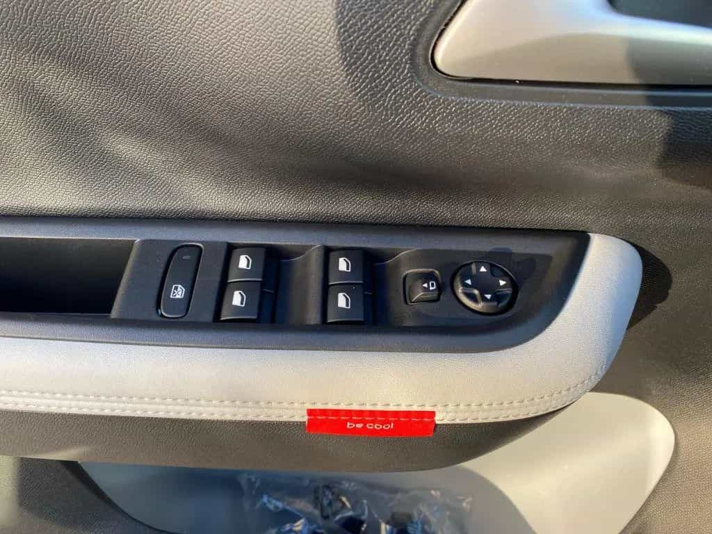 Citroën C3 Turbo 100 MAX *Winterpaket*Sicherheits-Paket* 10/2025-photo-14
