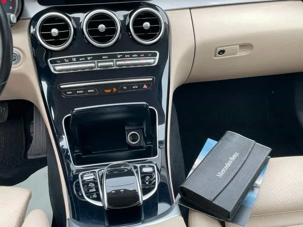 Mercedes-Benz C 180 T-Modell 9G-Tronic Vollleder LED Navi 08/2019-photo-18