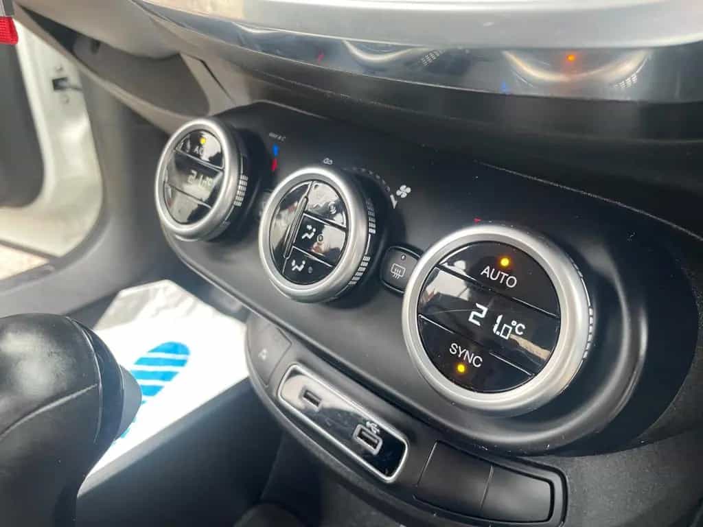 Fiat 500X 1.3 GSE Firefly Turbo DCT 4X2 S & S Cross 01/2022-photo-27