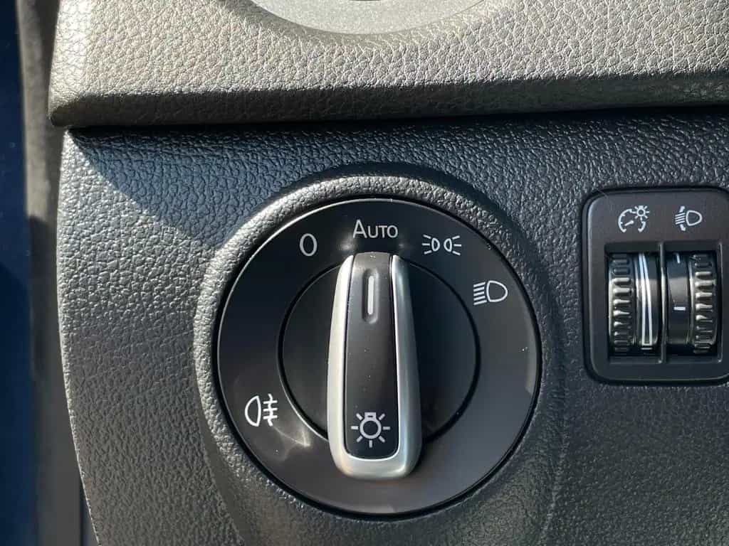 Volkswagen Tiguan 1.4 TSI DSG Navigation Bluetooth 04/2015-photo-17