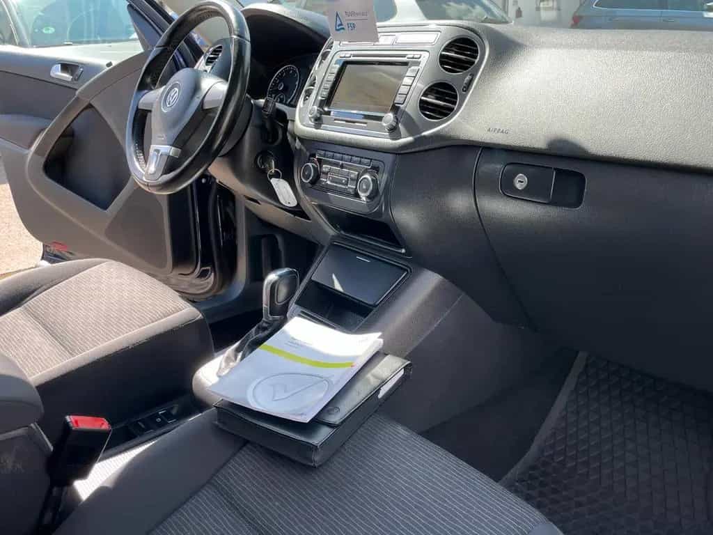 Volkswagen Tiguan 1.4 TSI DSG Navigation Bluetooth 04/2015-photo-19
