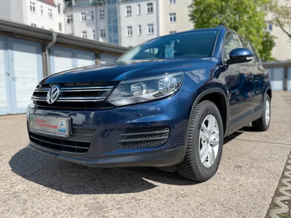 Volkswagen Tiguan 1.4 TSI DSG Navigation Bluetooth 04/2015-photo-2