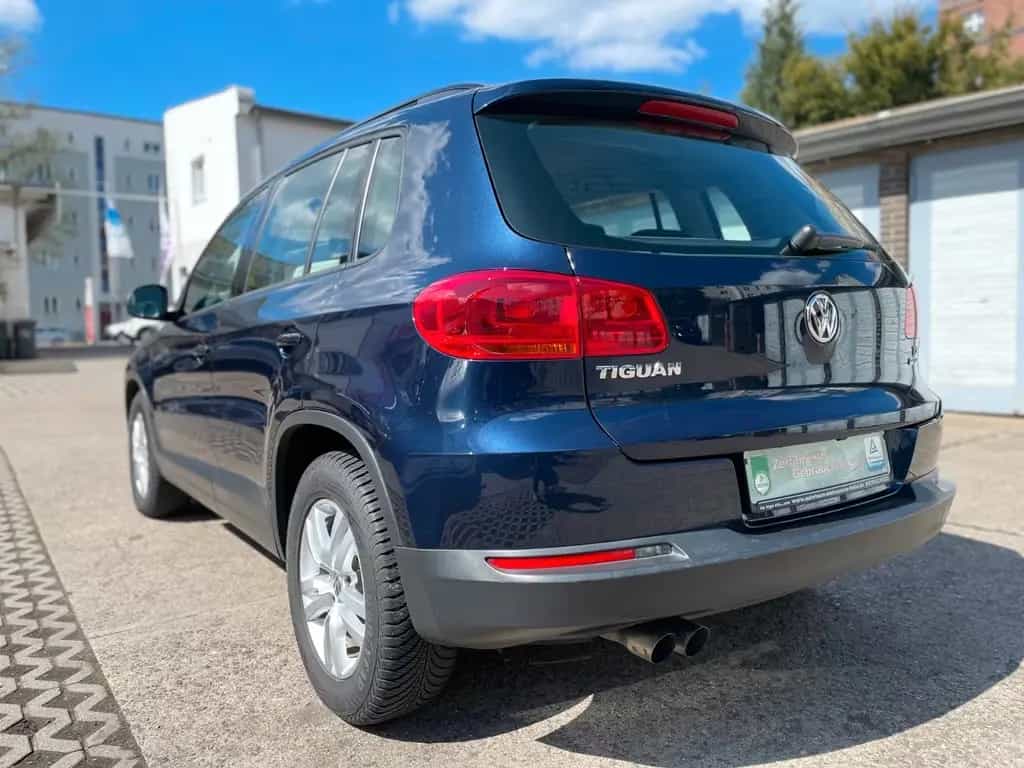 Volkswagen Tiguan 1.4 TSI DSG Navigation Bluetooth 04/2015-photo-3