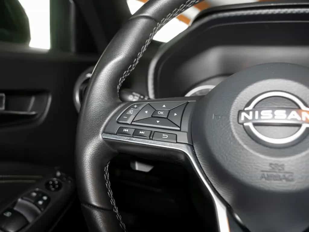 Nissan Juke Kiiro LED Apple CarPlay Android Auto Klimaa 05/2022-photo-13