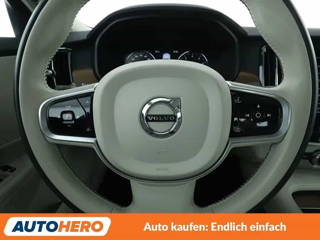 Volvo S90 2.0 T5 Inscription Aut.*NAV*ACC*CAM*PDC*SHZ* 11/2016-photo-18