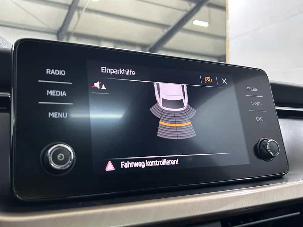 Skoda Scala LED+TEMP+KEYLESS+AMBIENTE+PANO+DAB+ISO+SHZ 07/2021-photo-13